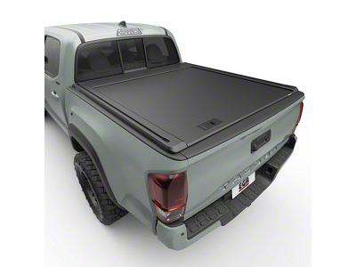 RollTrac Manual Tonneau Cover (22-25 Tundra w/ 5-1/2-Foot Bed & w/ Deck Rail System)